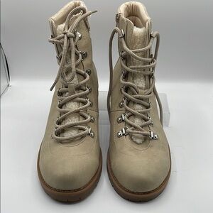 Style & Co. Maariah Lug Boot, light taupe, size 11